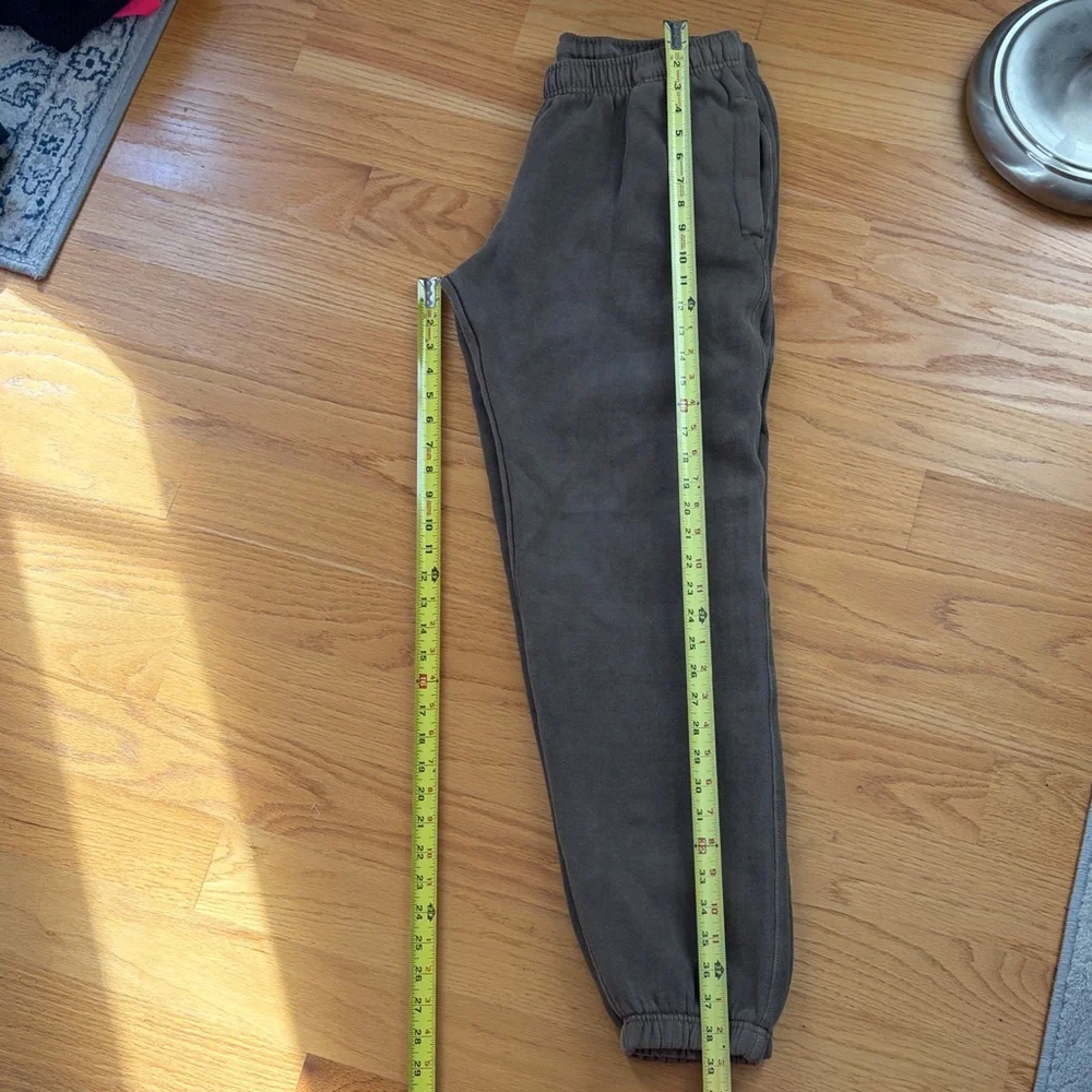 Taylor Swift Urban Outfitters Sweatpants size M brownish green - Picture 7 of 8
